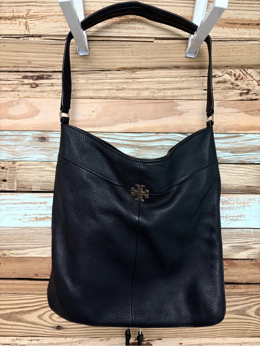 Tory Burch Black Pebbled Leather Hobo Shoulder Bag Gold Logo